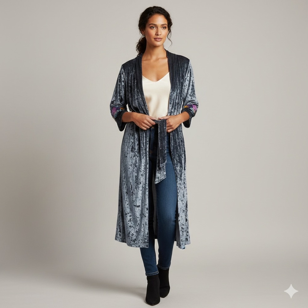 Billy T velvet floral embroidered Kimono